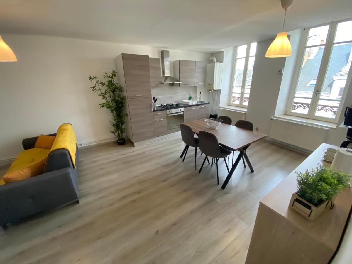 Joli Appartement Avec Parking Gratuit Sur Place Givet Εξωτερικό φωτογραφία
