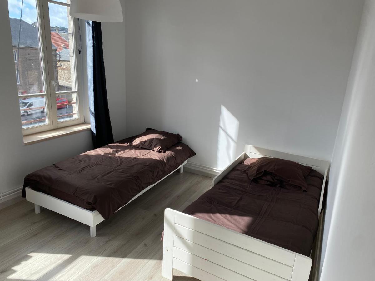 Joli Appartement Avec Parking Gratuit Sur Place Givet Εξωτερικό φωτογραφία